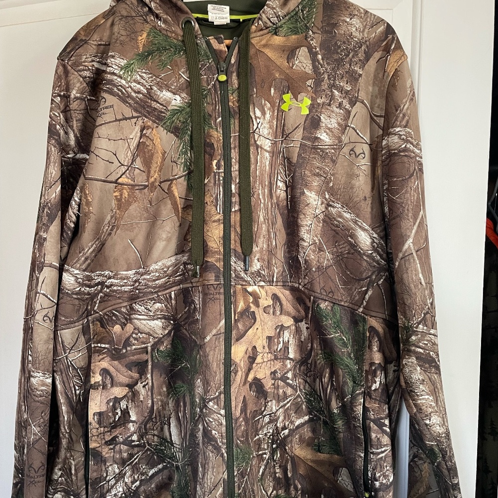 Mens UA Camo Realtree Zip Up Hoodie